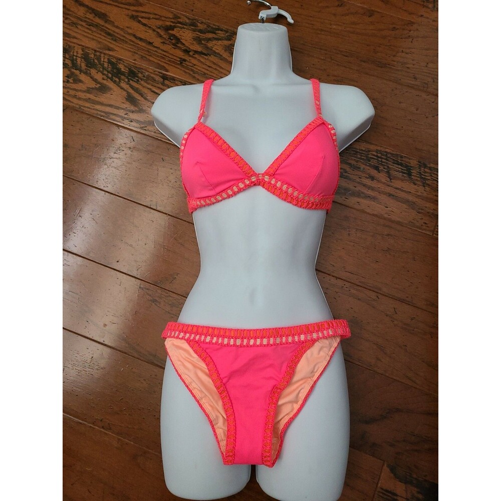 NWOT Victoria's Secret Strapless Bandeau Bikini Swim Top Size M Neon Pink